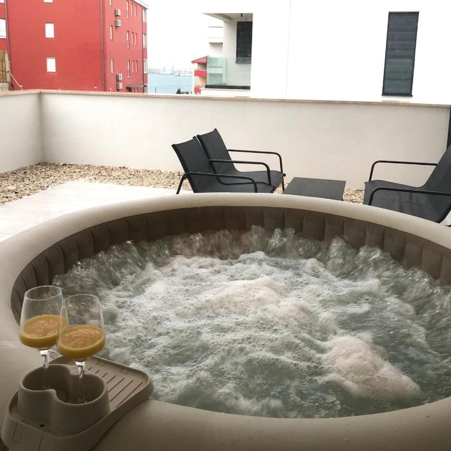 Villa Apartment 24 C トロギール エクステリア 写真